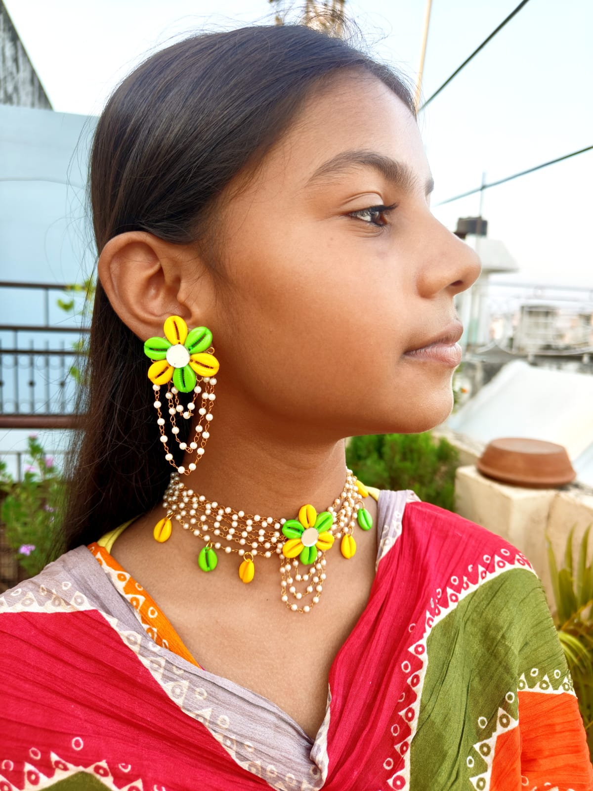 Phoolkari Cowrie Pearl Set