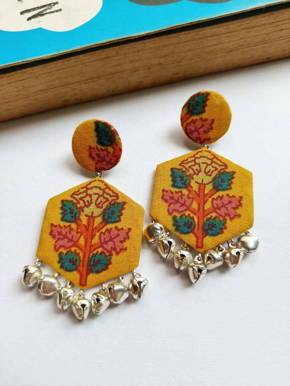 Roshni Earrings